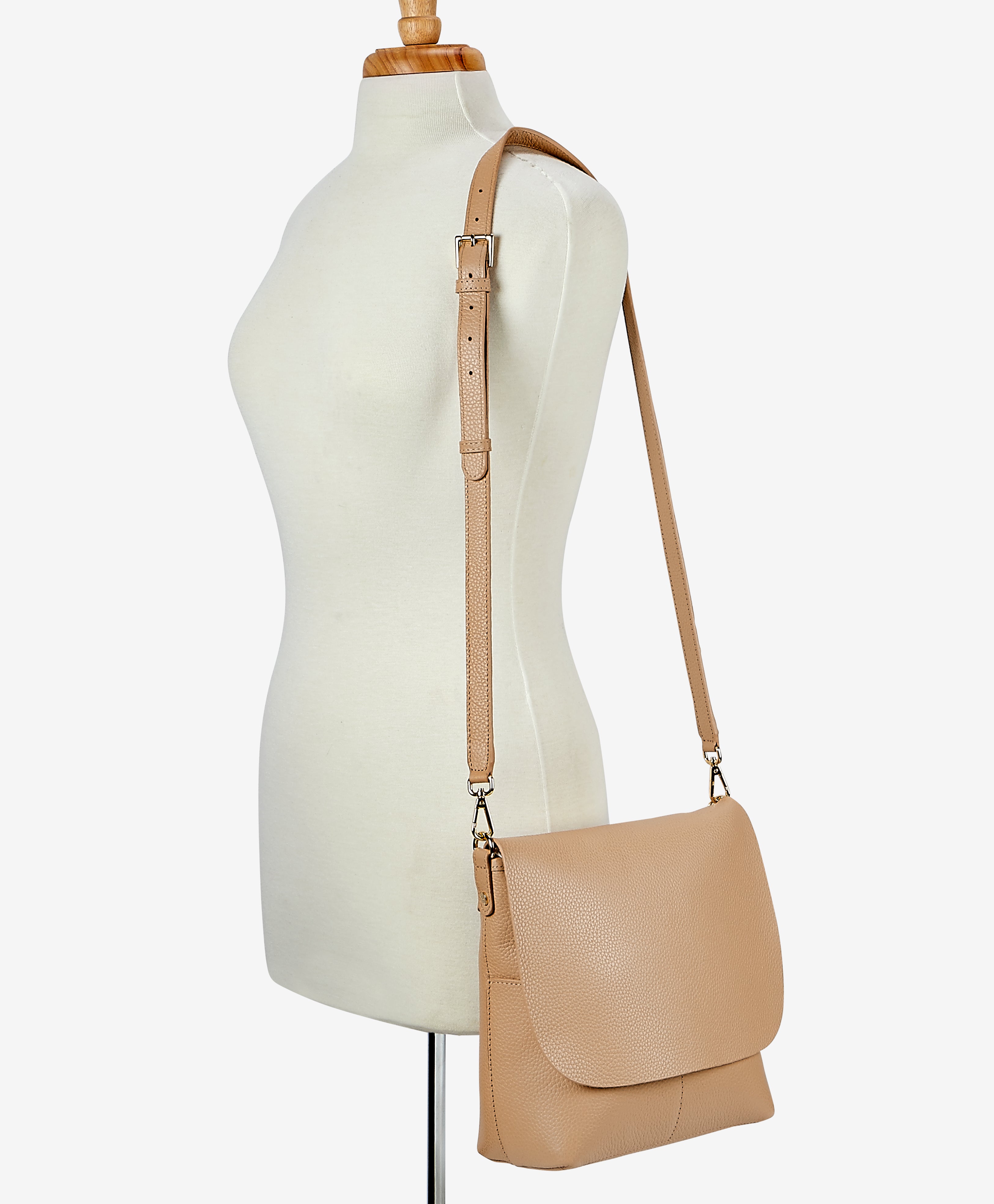 Immortale Edge Crossbody