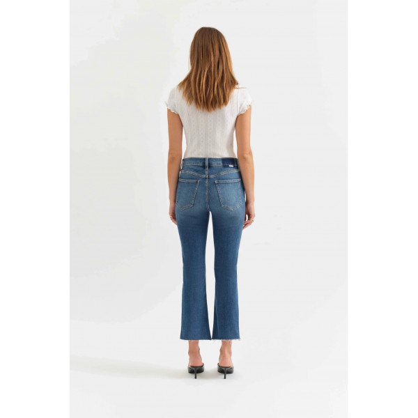 Immortal Girl Crop Flare