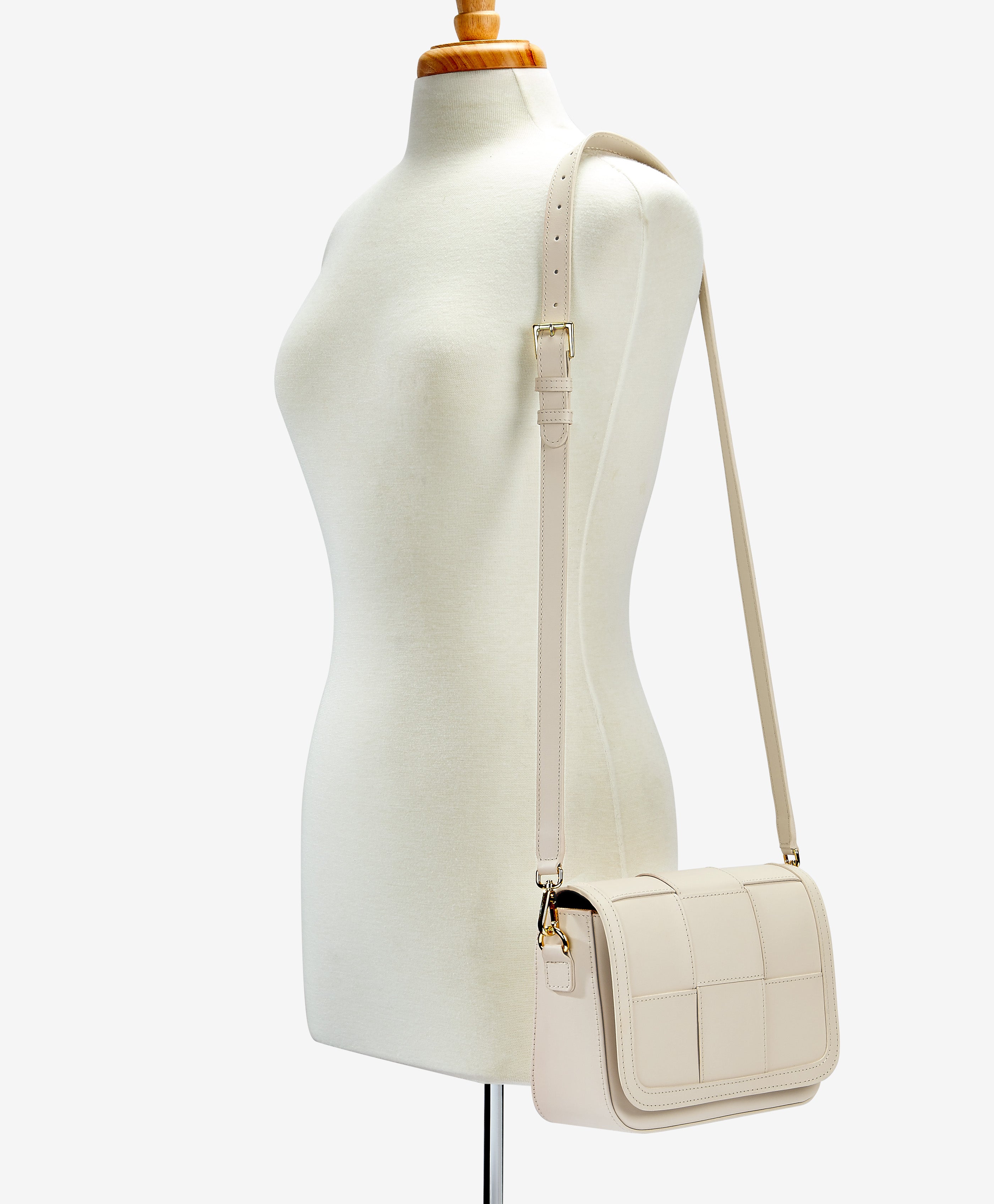 Obelisk Sueño Crossbody