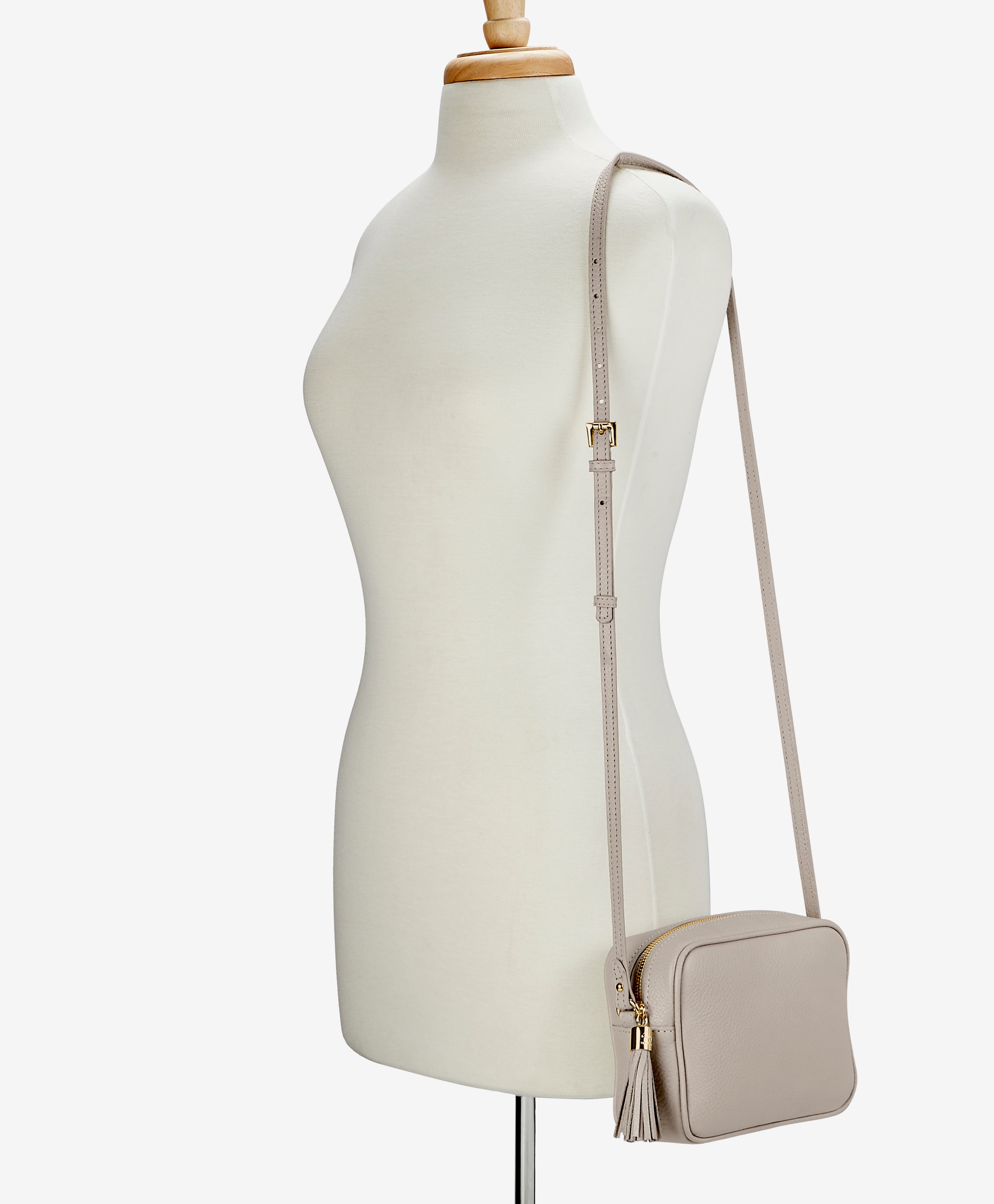 Ivy Mode Crossbody