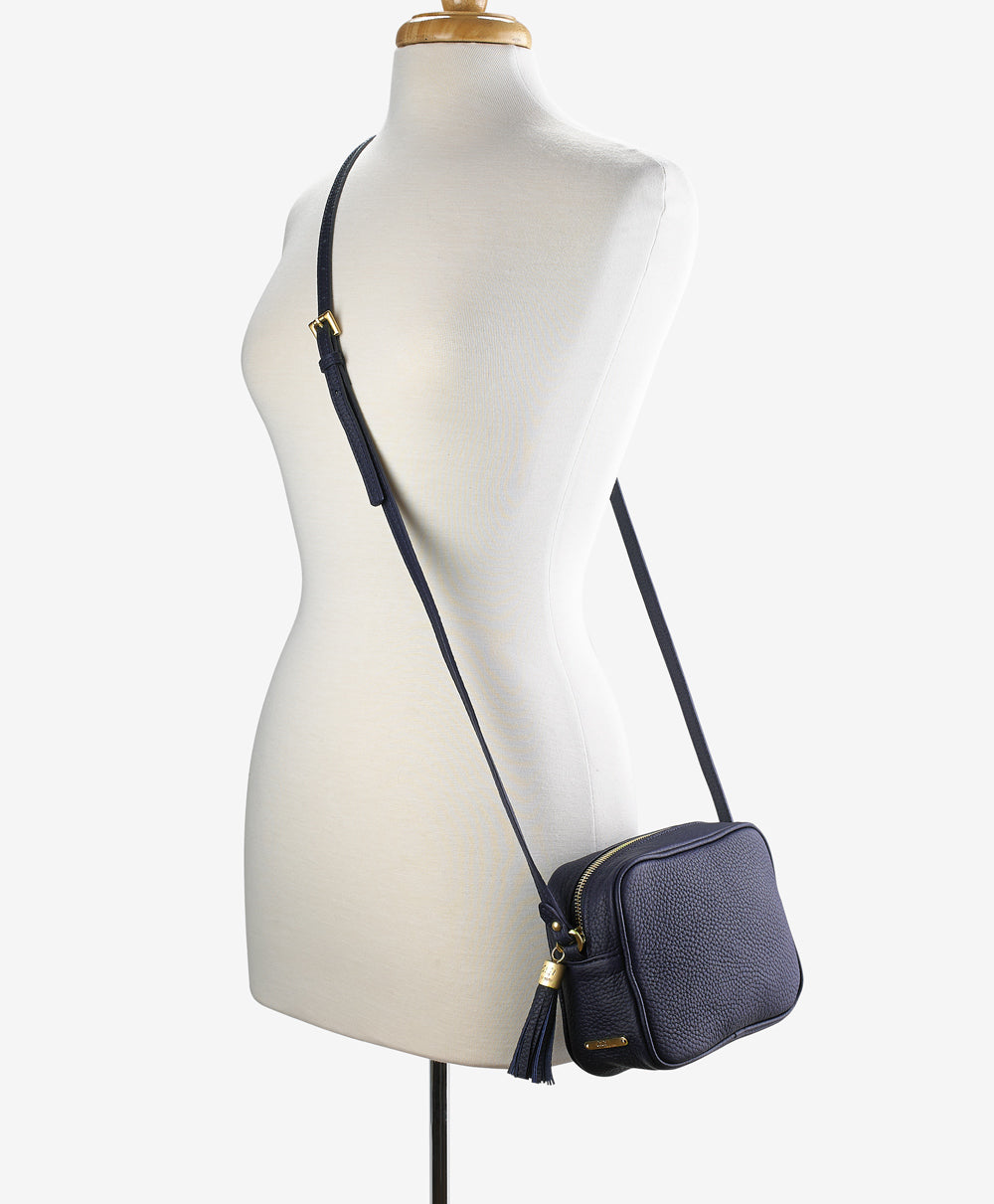 Ivy Mode Crossbody