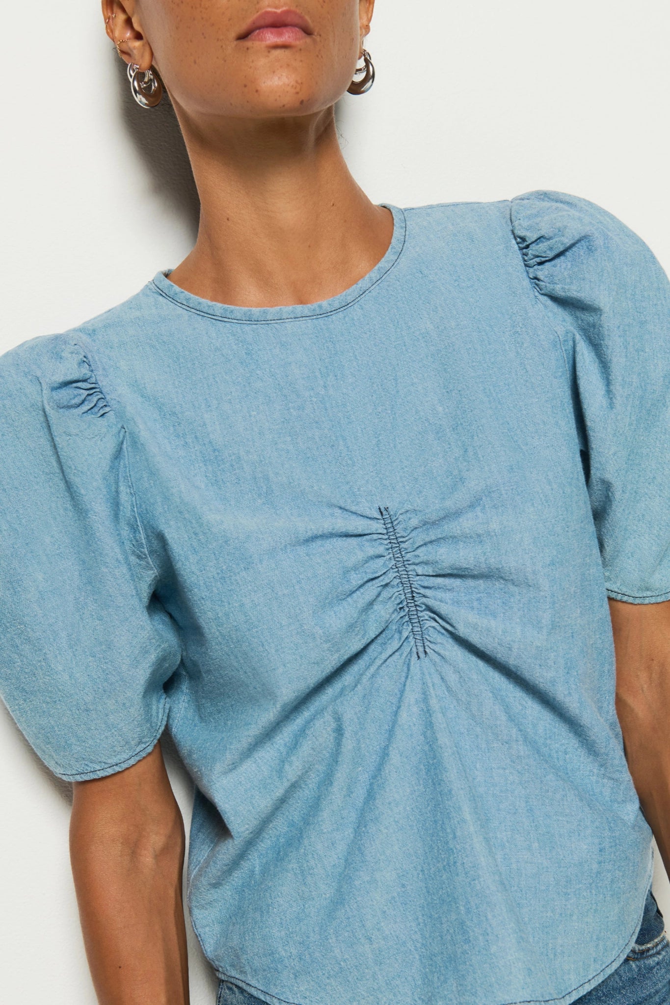 Splendore Chambray Top