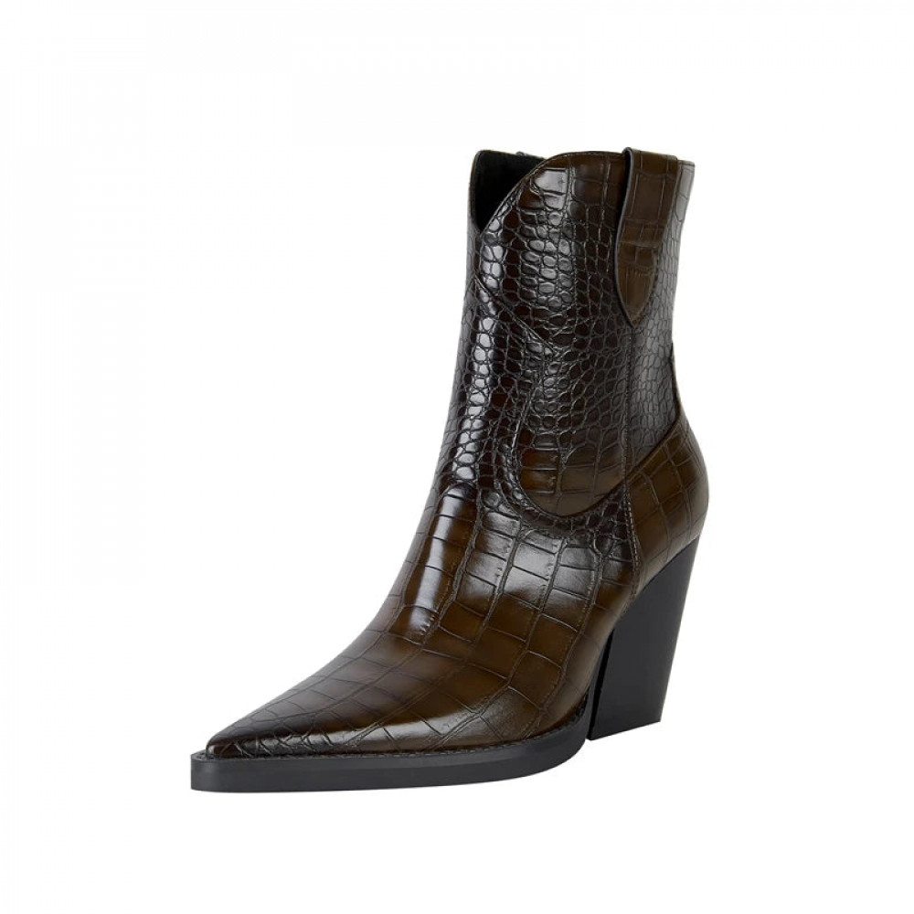 Vibe Boots